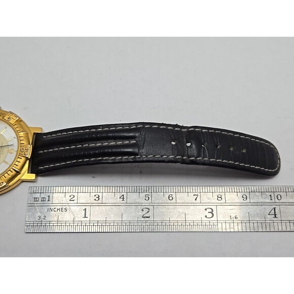 Gruen Sport Quartz Date Gold Tone Bezel 3ATM 100FT Mens Watch New Battery Analog - Picture 8 of 13